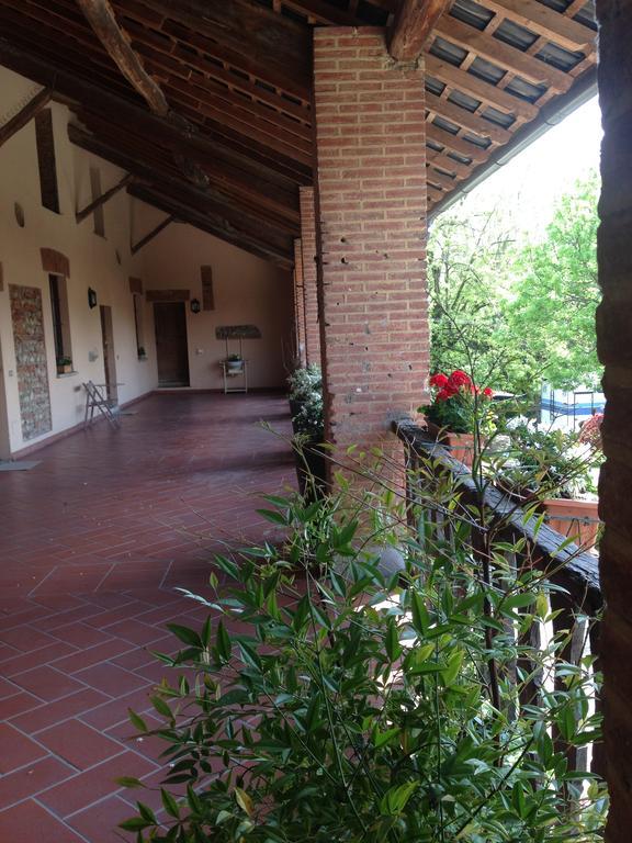 Agriturismo Cascina Magana Farm stay *